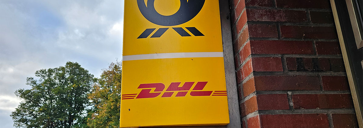 Bild des Postschildes der Postfiliale in Sülfeld